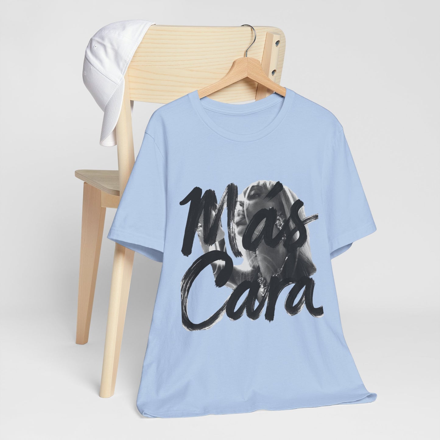 Más Cara — Monochromatic Gestural Noir