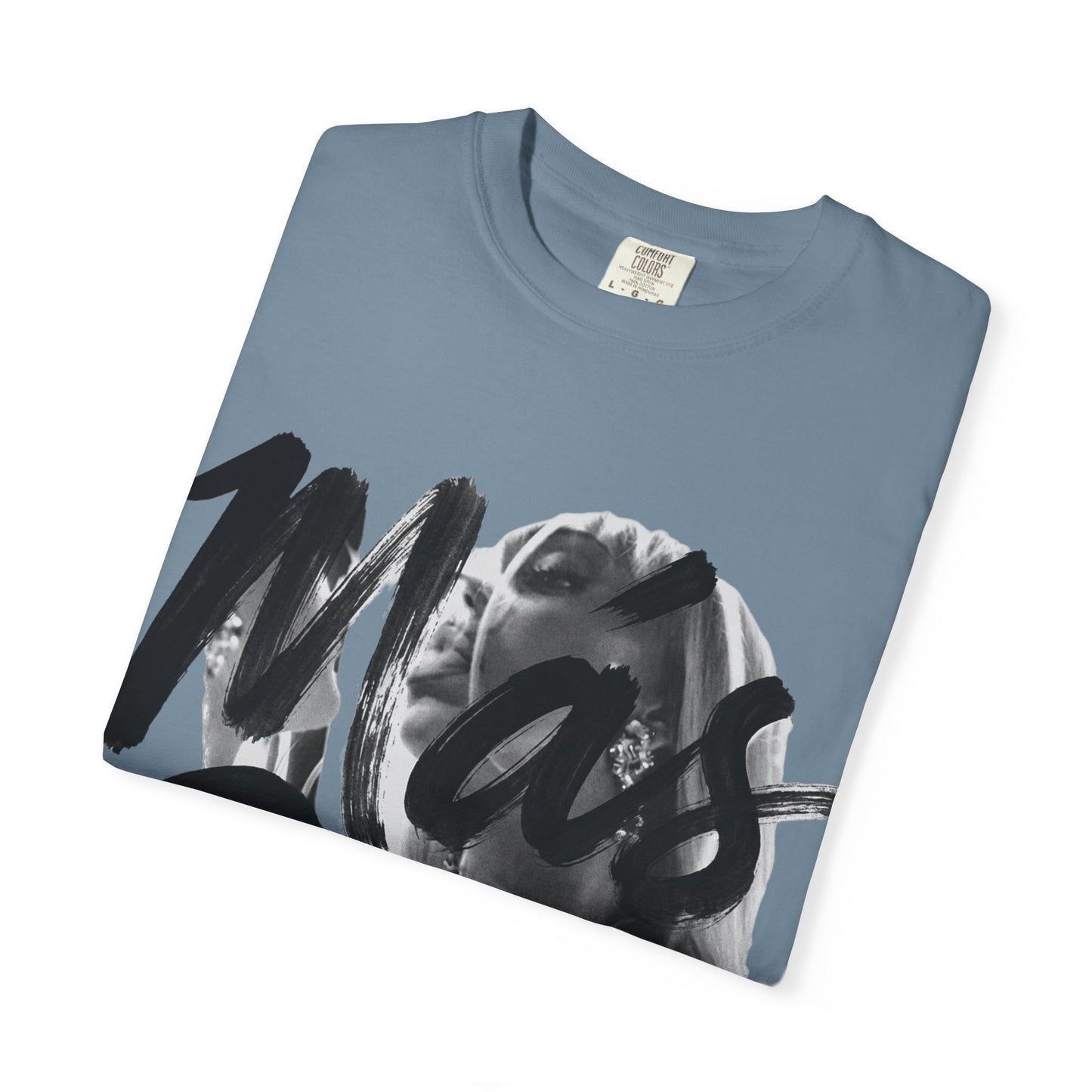 Más Cara — Monochromatic Gestural Noir